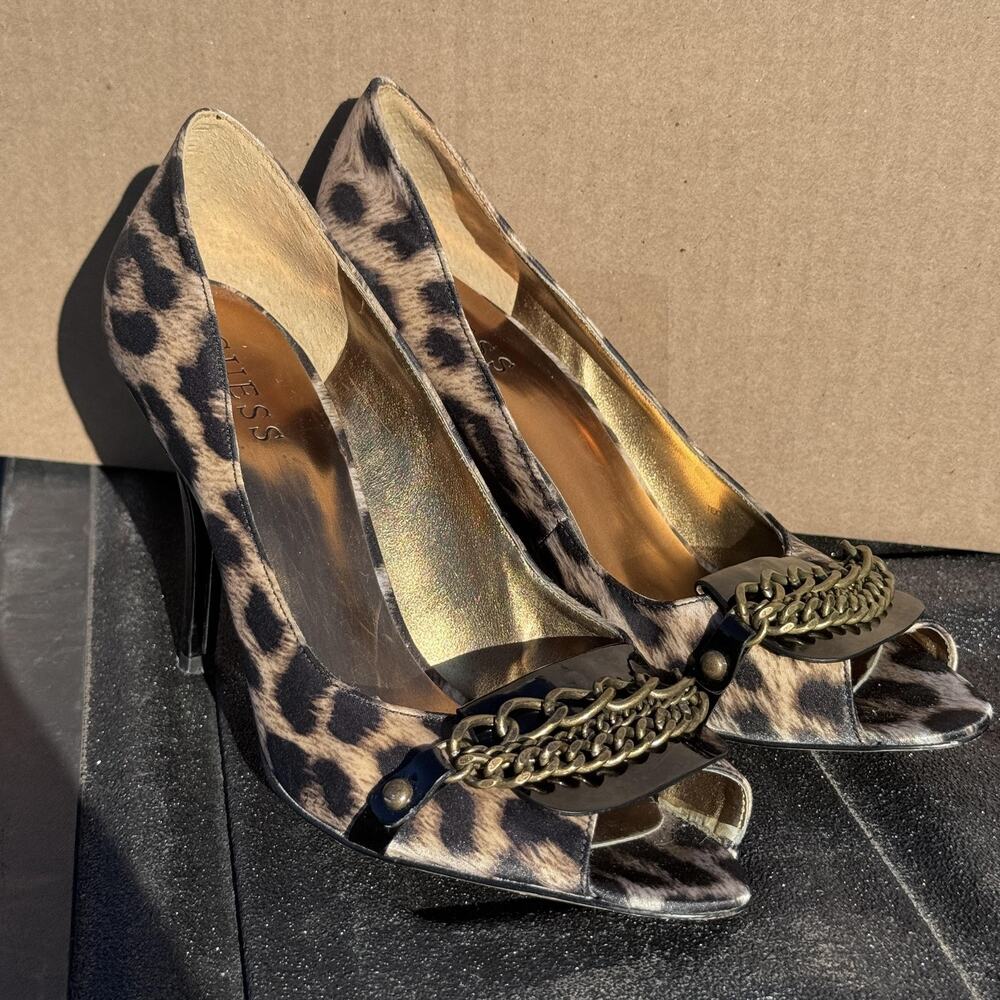 Guess Shoes Womens Size 8.5 Leopard Print Peep Toe Chain High Heel Dress Pumps